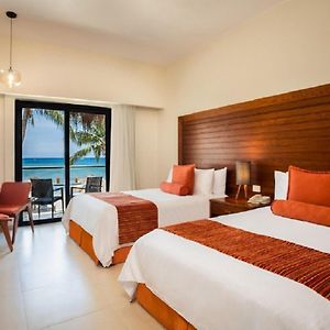 Deluxe Ocean View Triple
